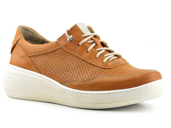 A manufacturer of footwear, men's and women's children's shoes made of natural leather